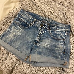 American Eagle Jean Short - Light wash